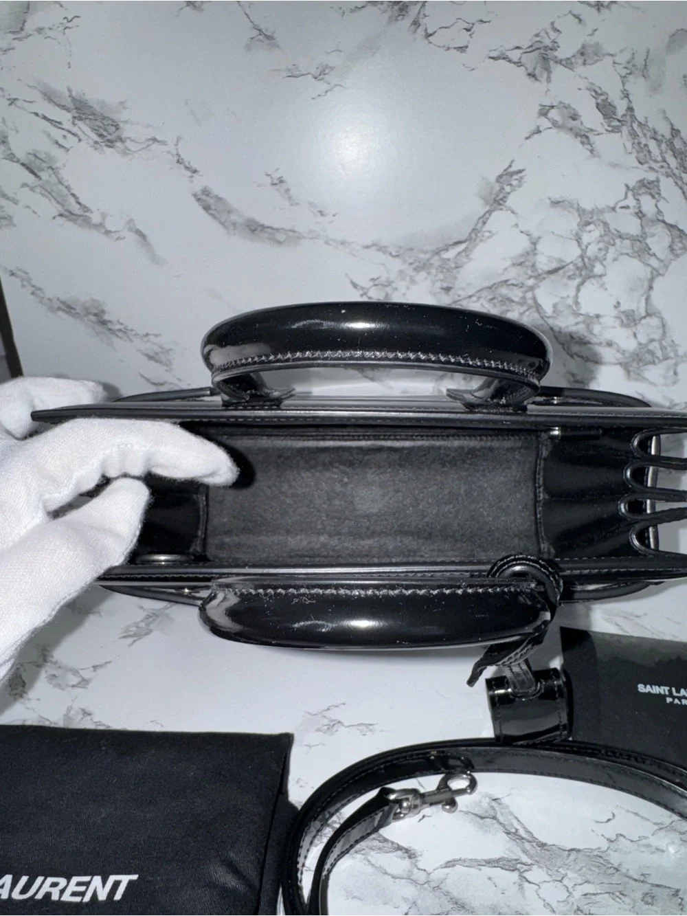 Never used Saint Laurent Nano Sac de Jour Patent Leather Top Handle bag in Black - Picture 6 of 10